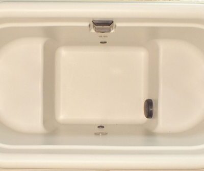 Nordic Hot Tub Bella MS in Montgomeryville, PA