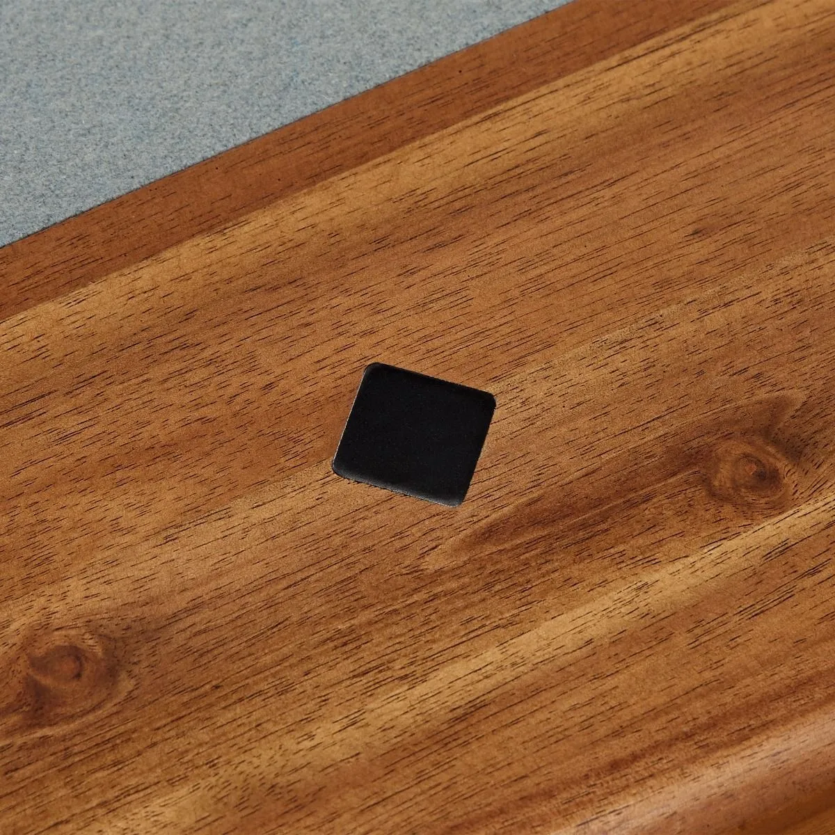 The Aris Pool Table - Image 4