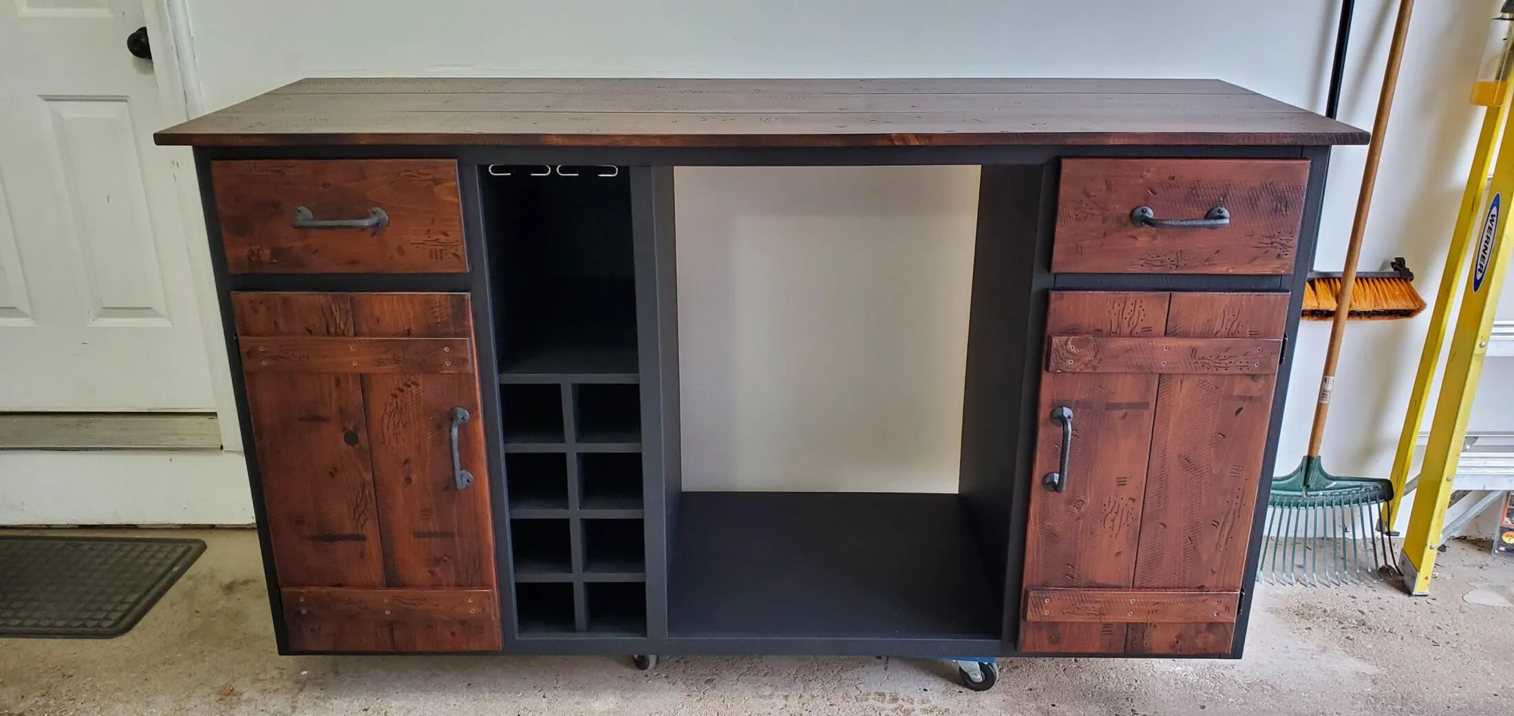 Walk-up Modular Fridge Bar - Made in the USA - Image 2