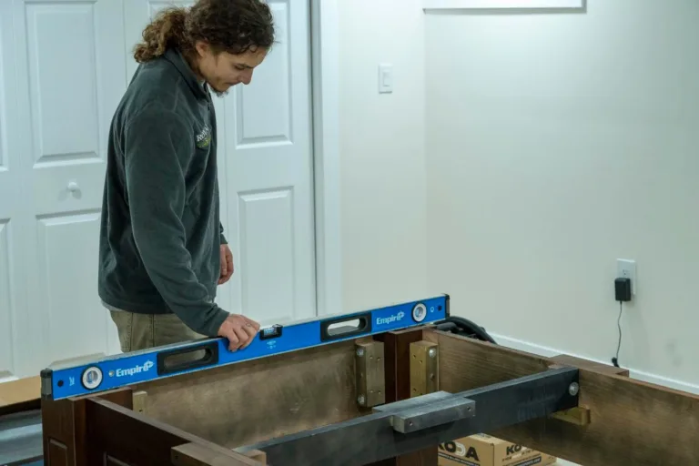 how to level a slate pool table
